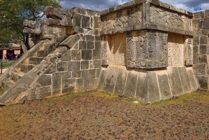 Excursión a las Ruinas de Chichén Itzá y Ek Balam + Cenote con Comida