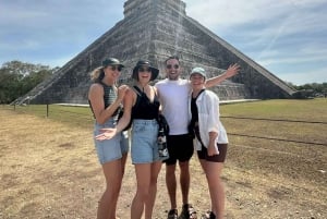 Chichen Itza: Guided Tour (early access)