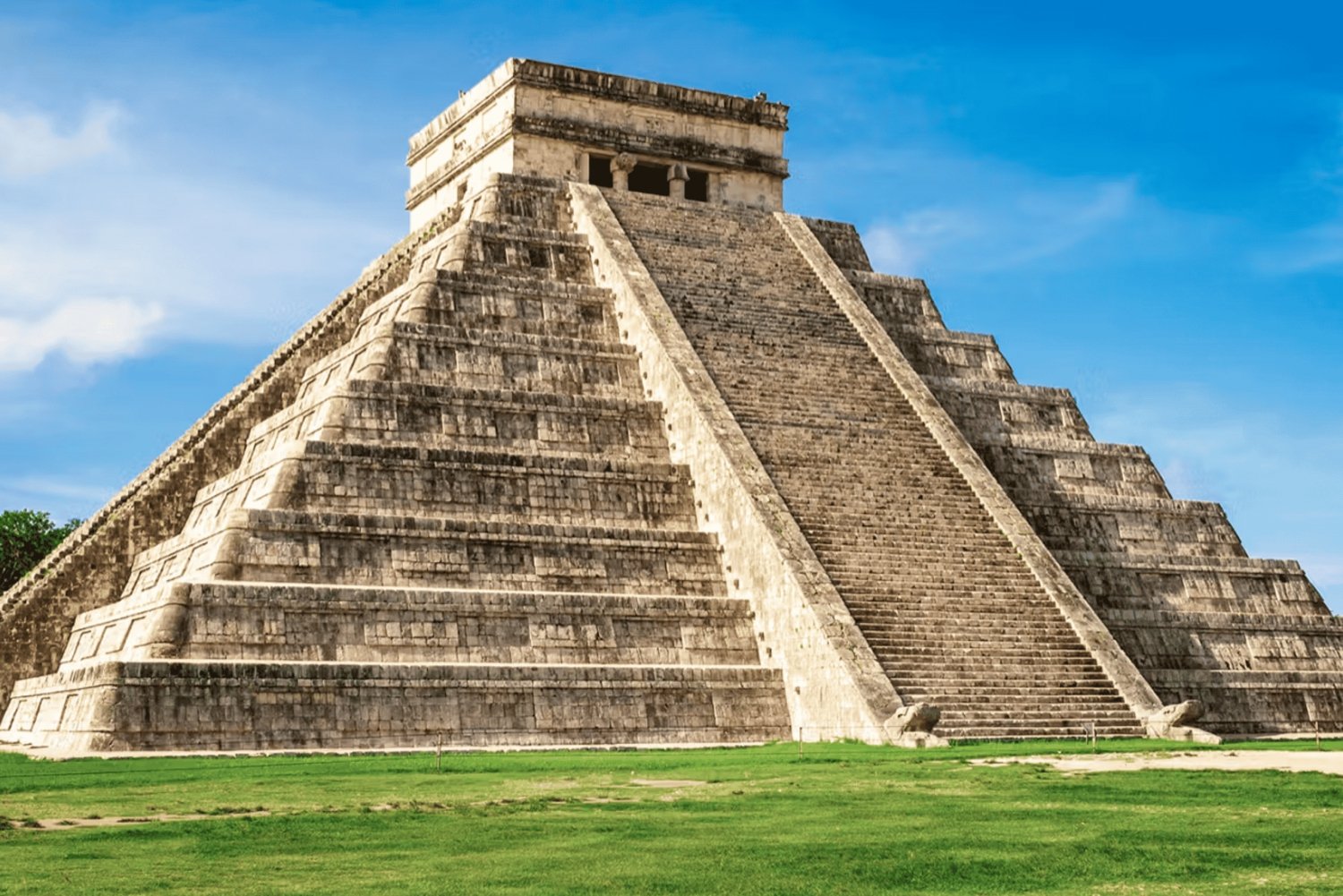 Chichén Itzá: Guided Tour, Mayan Ruins with Lunch and Cenote Visit