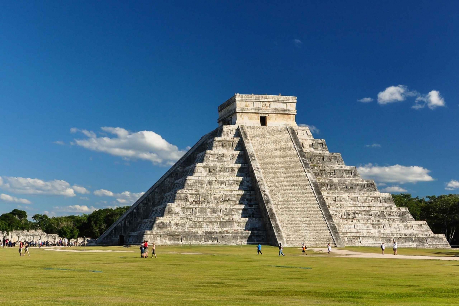 Chichen Itza: Private Tour from Cancún and Riviera Maya