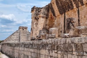 chichen itza tour plus cenotes from valladolid