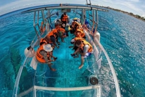 BARCO CLARO EN CANCÚN 1,5 horas de aventura ¡genial para fotos!