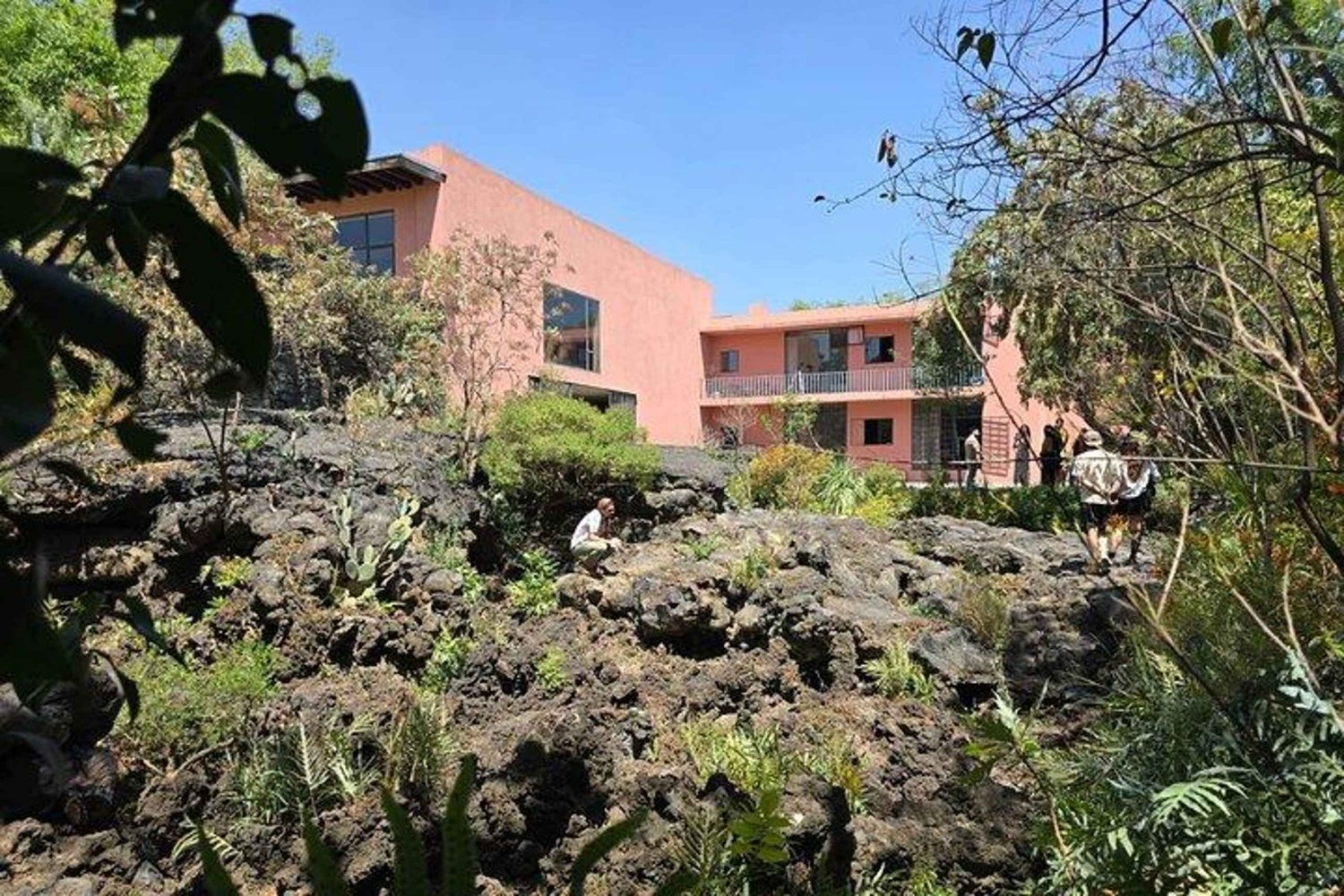 CMDX: Luis Barragan Legacy Exclusive Tour at Casa Pedregal