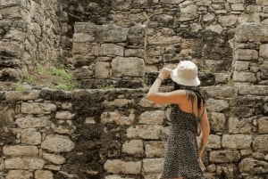 Cobá: Tour Guiado a las Ruinas Mayas con Almuerzo y Recorrido por el Sacbé