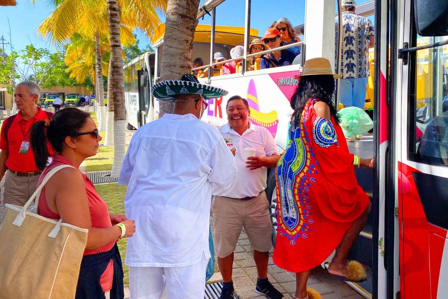 Cozumel: Hop on Hop off al estilo caribeño y escapada a la playa