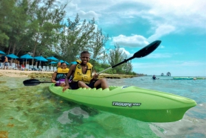 Cozumel: El Cielo Cruise with Snorkeling & Beach Club Visit