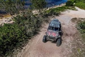 Cozumel Razor Expeditions: Escapada a la selva y a la playa