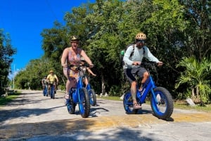 Cozumel: West Coast E-Bike and Snorkeling Tour