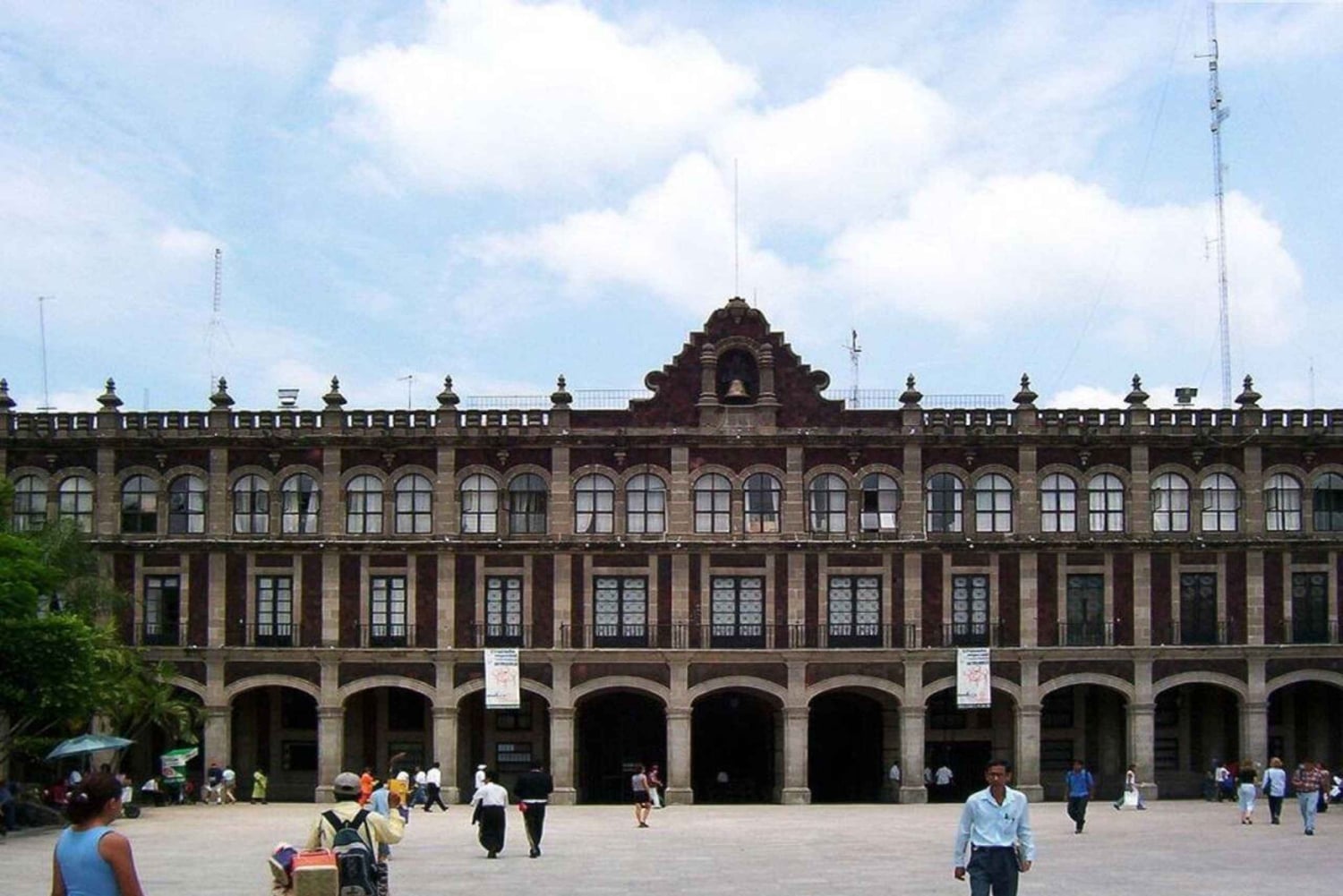 Cuernavaca: Visit Xochicalco and Diego Rivera Murals