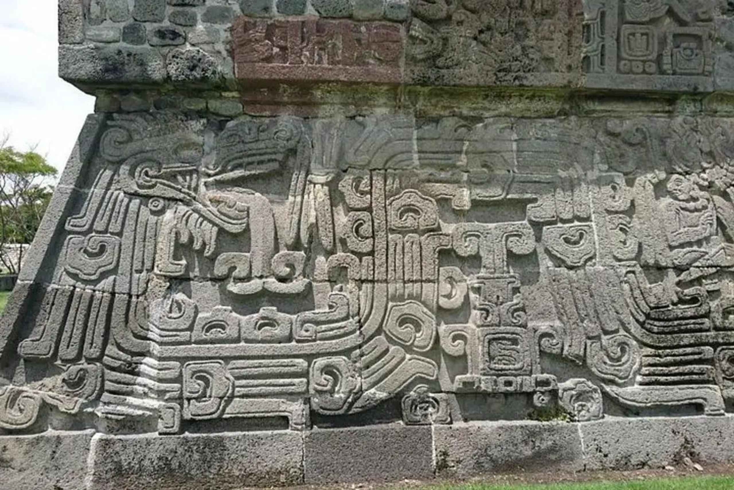 Cuernavaca: Visit Xochicalco and Diego Rivera Murals