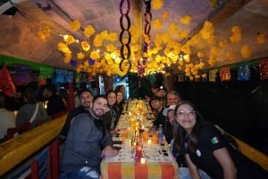 Day of the Dead in Mexico City: Mexican dinner and party in Xochimilco