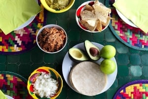 Day of the Dead in Mexico City: Mexican dinner and party in Xochimilco