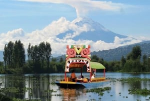 Discover Xochimilco and Coyoacán: Tradition, Music, Culture