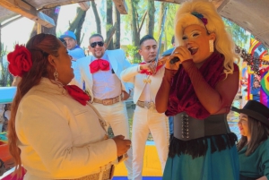 Drag Show en Xochimilco - Karaoke, Bebidas, Aperitivos Incluidos