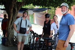 Electric bike gastronomic tour through Oaxaca.