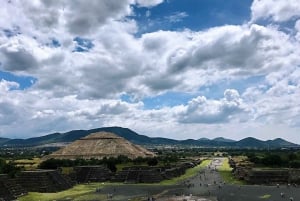 Entrada a la Zona Arqueologica de Teotihuacan