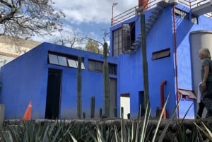 Mexico City: Frida Kahlo-Diego Rivera Studio House Tour