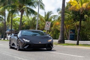 Experimenta los Recorridos en Coche Exótico en Cancún con Sol y Velocidad