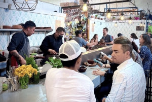 Museo Frida Kahlo y clase de cocina [servicio de recogida y regreso]