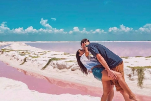 From Cancún: Day Trip to Las Coloradas Pink Lakes
