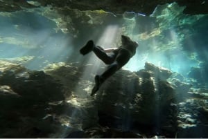 Desde Cancún: Excursión de un día a Tulum y al Cenote Mariposa