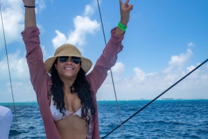 From Cancun: Isla Mujeres, Snorkeling, and Catamaran Cruise