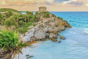 From Cancún/Playa del Carmen: Tulum Ruins Guided Tour