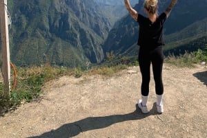 From CDMX: Hot springs and thermal baths in Tolantongo caves