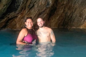 From CDMX: small group tour to the Tolantongo Caves.