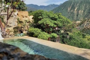 From CDMX: Sunrise Tour, Grutas Tolantongo hot springs