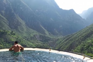 From CDMX: Sunrise Tour, Grutas Tolantongo hot springs