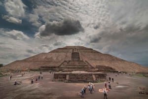 Desde CDMX: Tour al atardecer a Teotihuacán