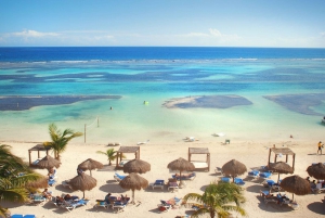 From Chetumal or Bacalar: Full-Day Beach Trip to Mahahual
