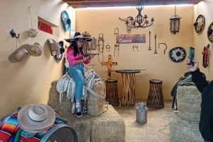 From Guadalajara to Chapala Lake: Funny and cultural tour