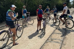 Desde Mérida: Excursión a los Cenotes de Homún con Comida