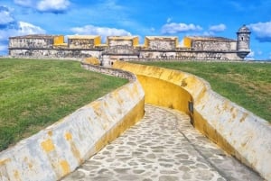 Desde Mérida: Excursión de un día a Campeche con Paseo por el Malecón