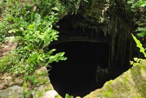 Desde Mérida: Chichén Itzá, Izamal y Cenote con comida