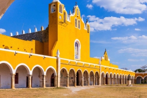 From Mérida: Chichen Itza & Izamal Guided Day Trip