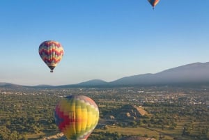 Desde Ciudad de México: Vuelo en globo & Desayuno & Servicio de recogida