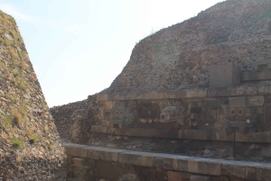 From Mexico City: Guided tour to Teotihuacan and Guadalupe