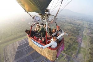 From Mexico City: Hot Air Balloon Adventure in Teotihuacan