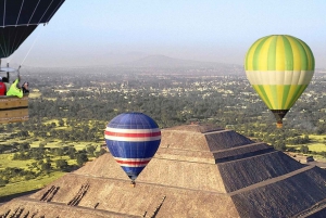 From Mexico City: Hot Air Balloon & Walking Teotihuacan Tour