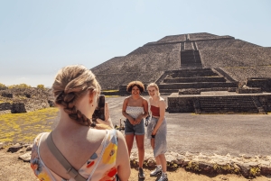 From Mexico City: Teotihuacan Tour & Reino Animal For Kids