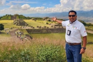 Desde Oaxaca: Monte Albán y el Arte Textil Zapoteca