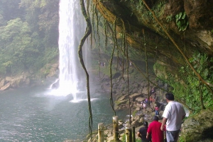 Desde Palenque: Ruinas y cascadas de Misol-ha y Agua Azul