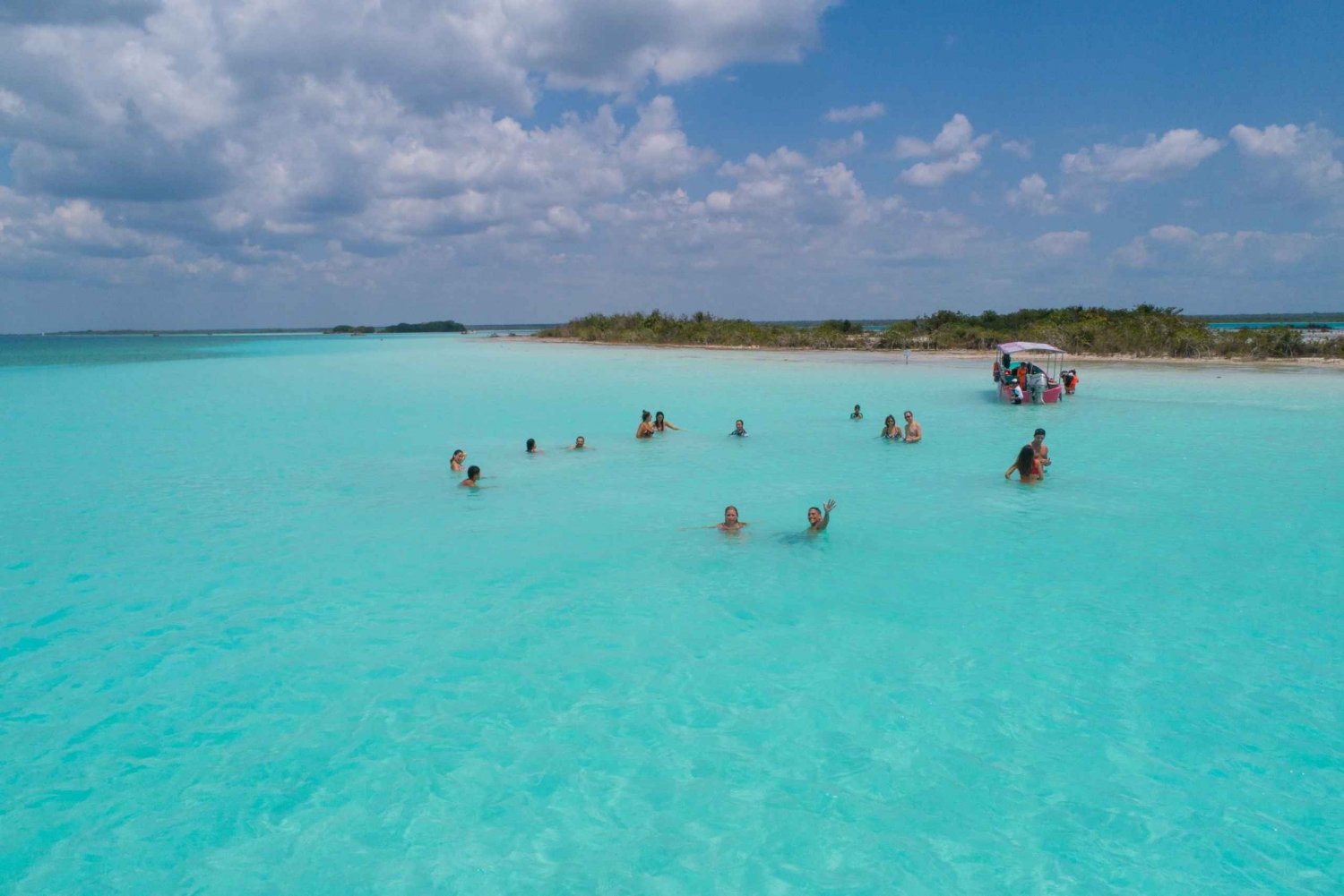 Desde Playa del Carmen: Excursión a Bacalar y el Lago con Comida