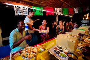 From Playa del Carmen: All-Inclusive Xoximilco Park Admission