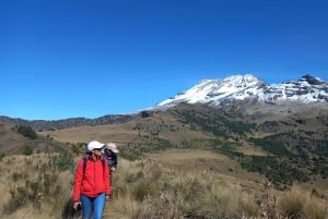 Desde Puebla: Excursión de un día a pie por el Iztaccíhuatl | Nivel 2