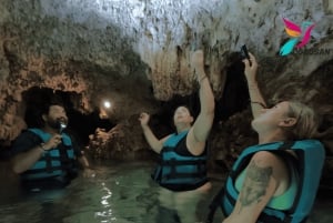 Desde Riviera Maya: Tour VIP Ruinas de Tulum, Nado con Tortugas y Cenotes