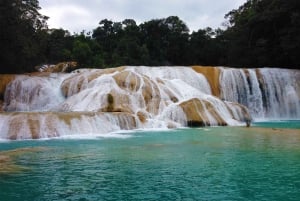 From San Cristóbal: Agua Azul and Palenque Day Trip